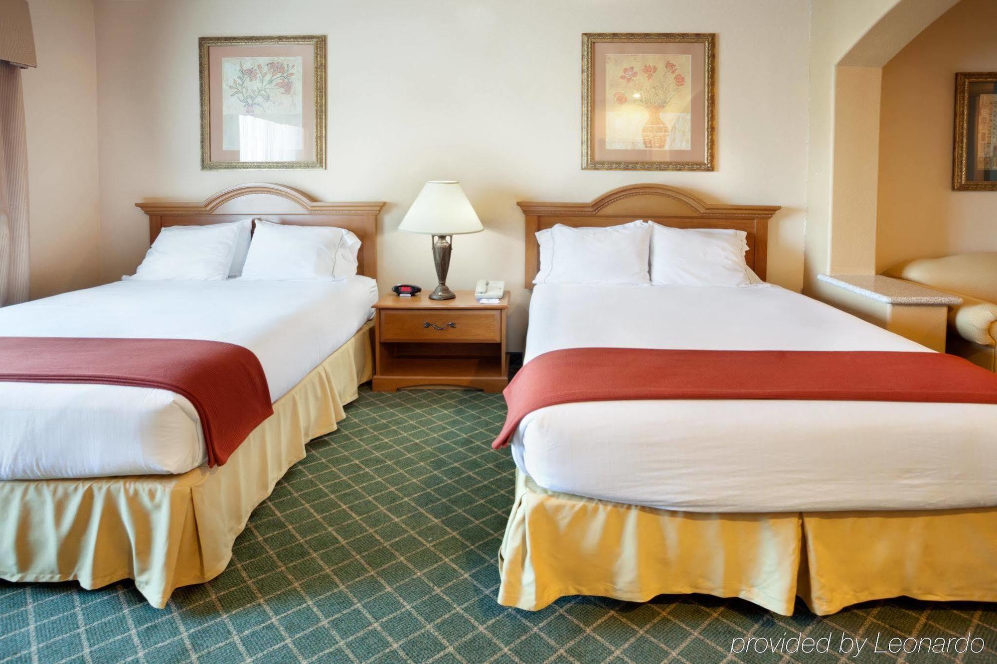 Holiday Inn Express Hotel And Suites Alice By Ihg Værelse billede